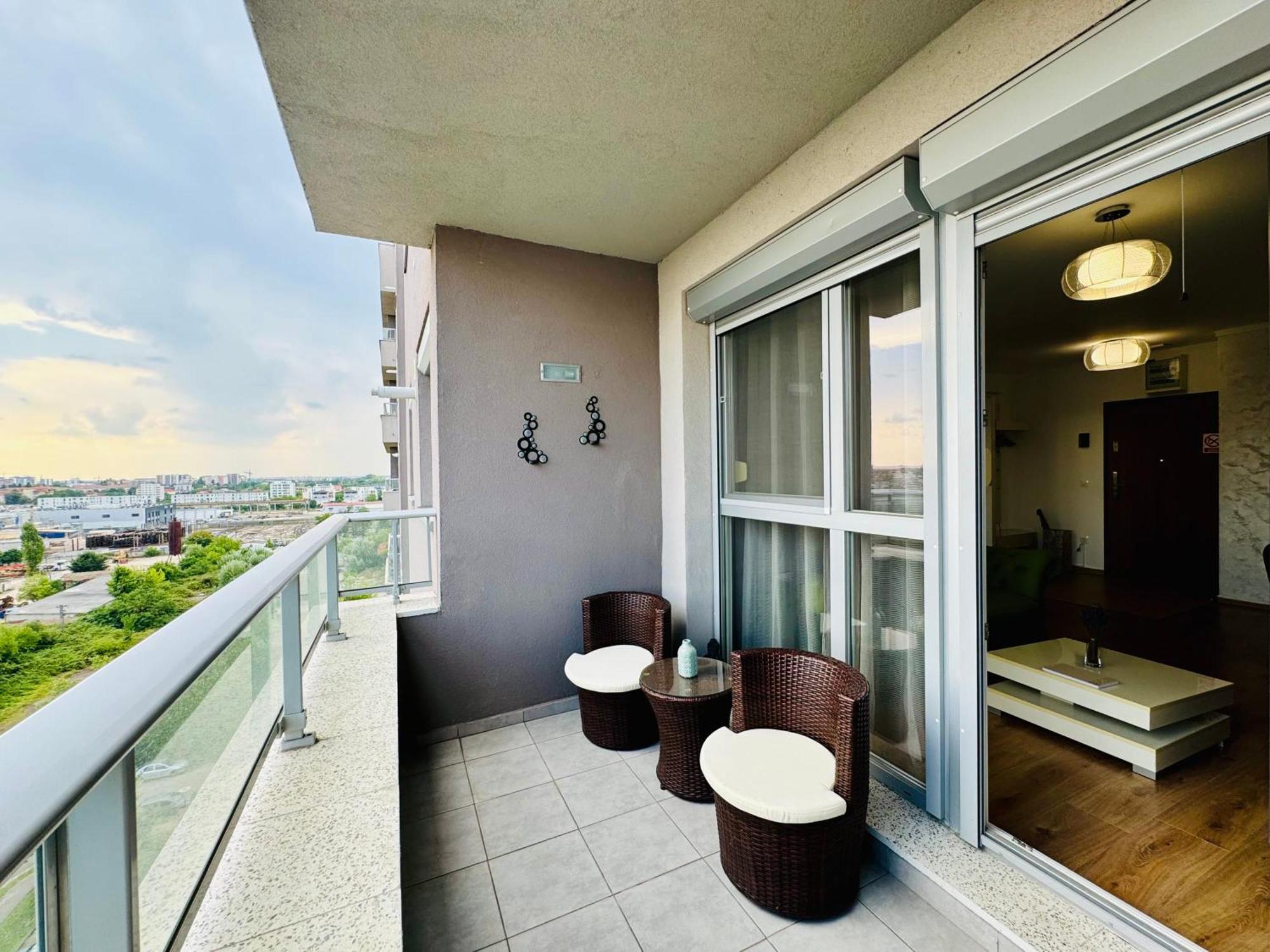 Apartament Joy Forest 84 *