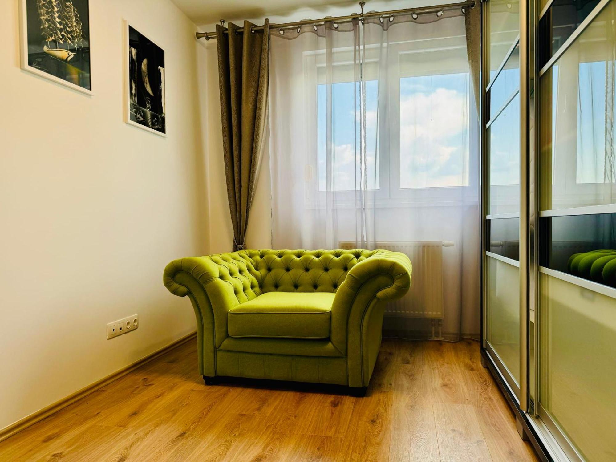 Joy Forest 84 Apartament Timişoara